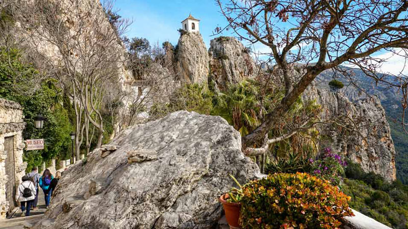 castell-guadalest